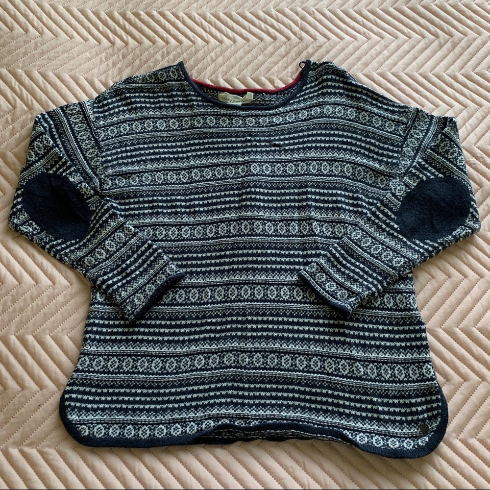patterned knit sweater